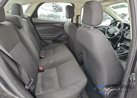 2016 Ford Focus S from USA, damaged, VIN 1FADP3E24GL202508